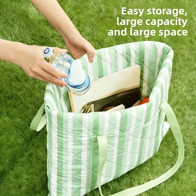 YX-H1-14 Foldable Self-adhesive Silk Cotton Picnic And Camping Mat For Beach, Music Festival, Thickened_voghion.com
