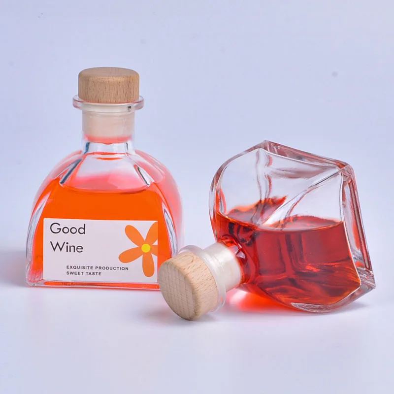 50ml 100ml 220ml Transparent Round Empty Flint Glass Liquor Wine Whisky Vodka Tequila Bottle with sealed Cork Lid