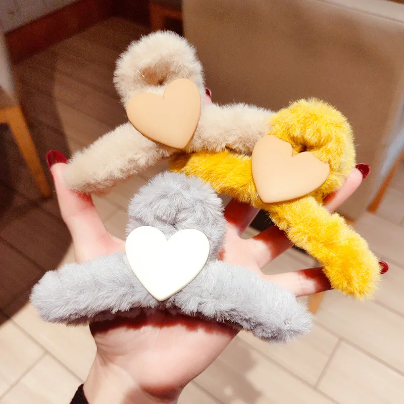 Оптовая продажа от производителя плюшевые заколки для волос большие размеры в виде акулы