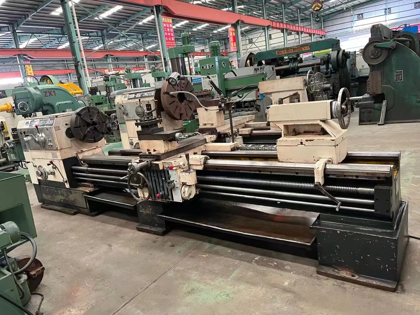 Manual Lathe 3m in Between Center Parallel Lathe Machine 6163 6266 6280 with Factory Price