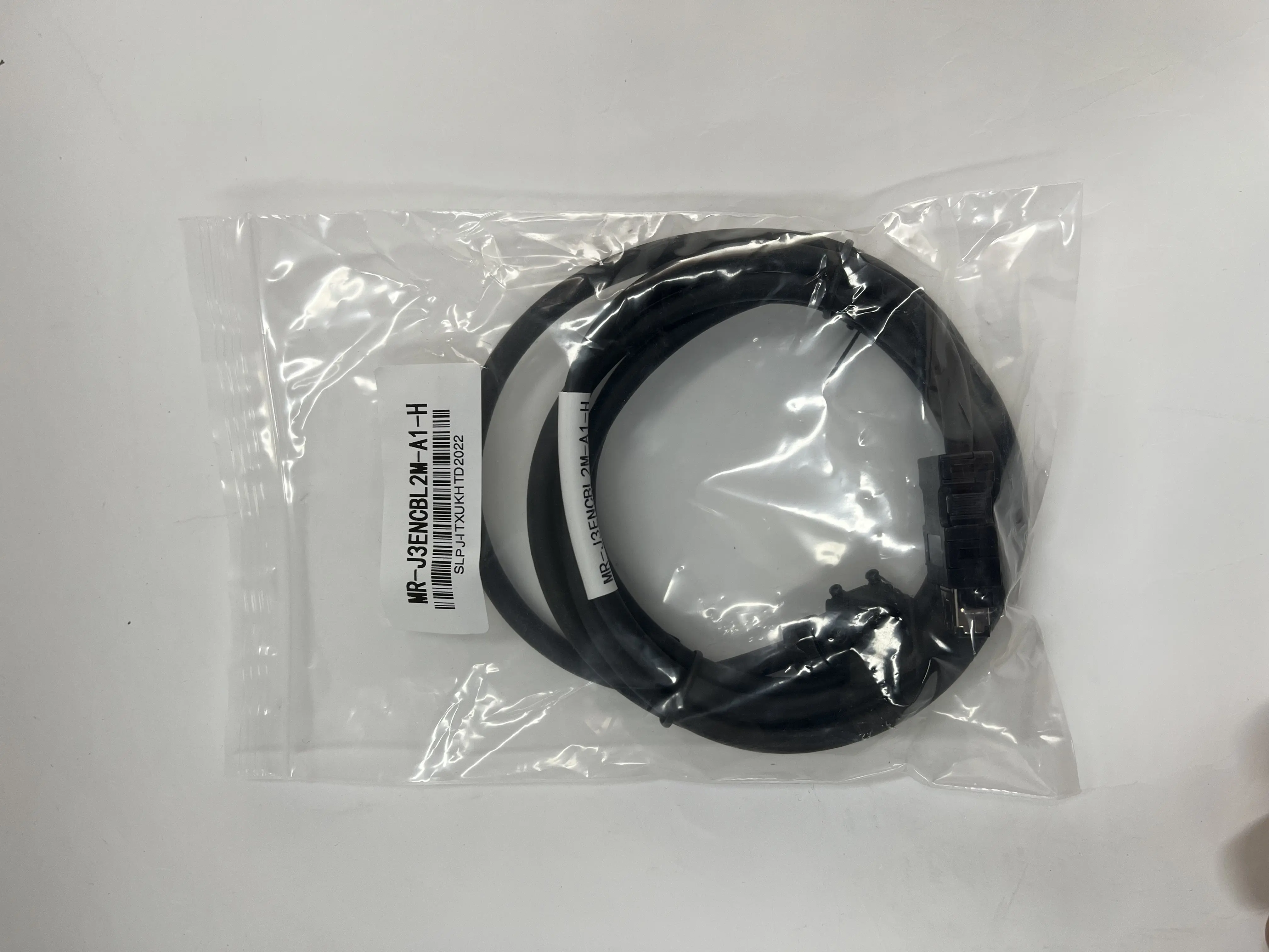 Mitsubishi Servo Encoder Cable MR-J3ENSCBL2M-A1-H Mitsubishi Servo Encoder Cable MR-J3ENSCBL2M-A1-H