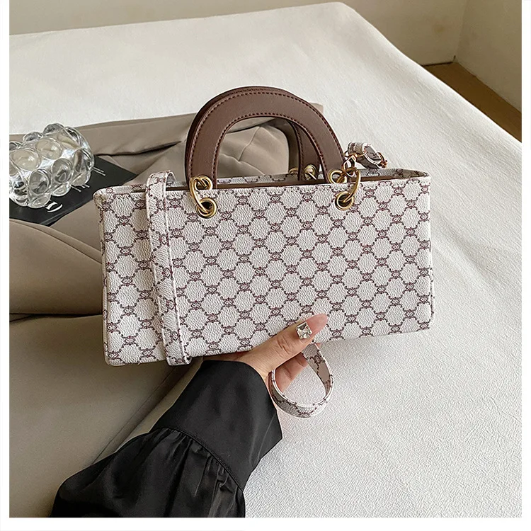 Women Luxury Design Tote Bag Large Capacity Handbag Fashion Printing  Shoulder Bag Trendy New Shopping Bag Purse