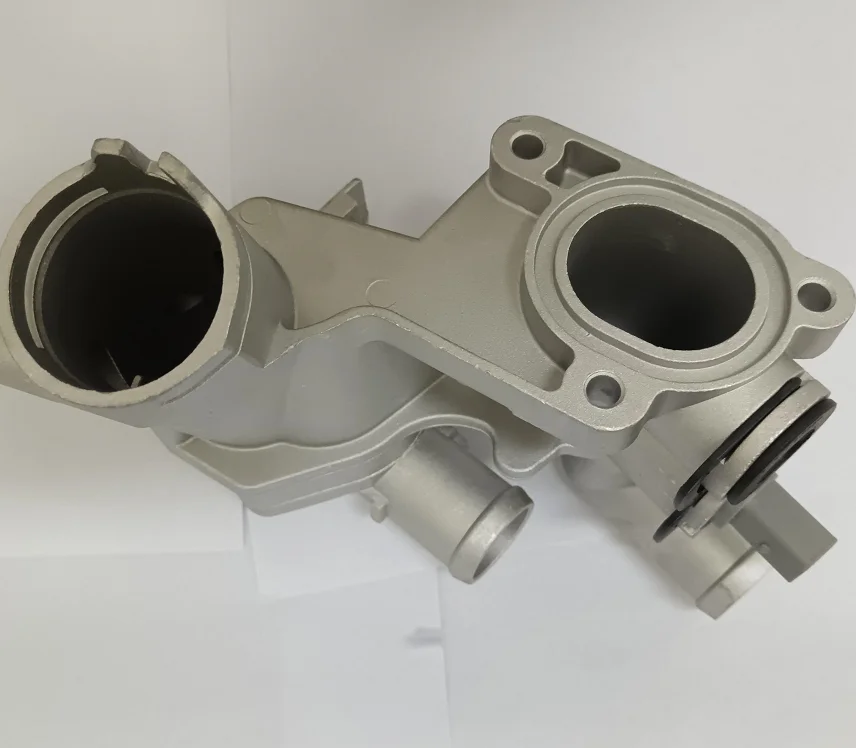 Professional Factory Wholesale 032121111AP 032121111B Engine Thermostat Housing for VW  FOX Aluminium