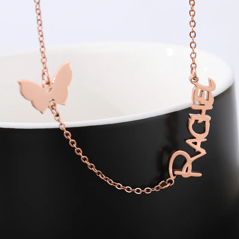 Collana con ciondolo a farfalla con nome classico ... - YFN