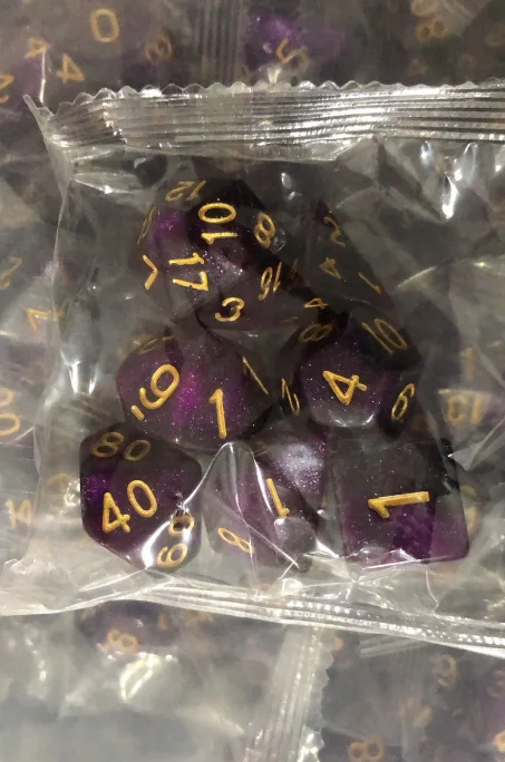 Custom 7pcs RPG Dnd Polyhedral Resin Dice Set 16mm Size for Dnd Games details