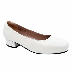 Women's High Quality Light-Weight Leather Shoes with Unique Design Slip-On Closure for Summer and Autumn