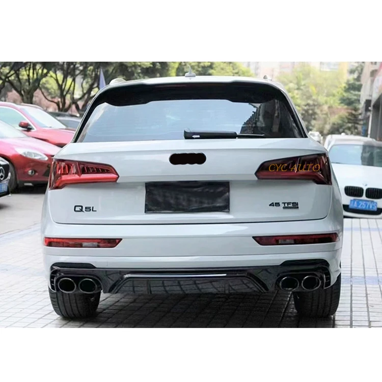 アウディ Q5 スポーツバック リアディフューザー 濾す