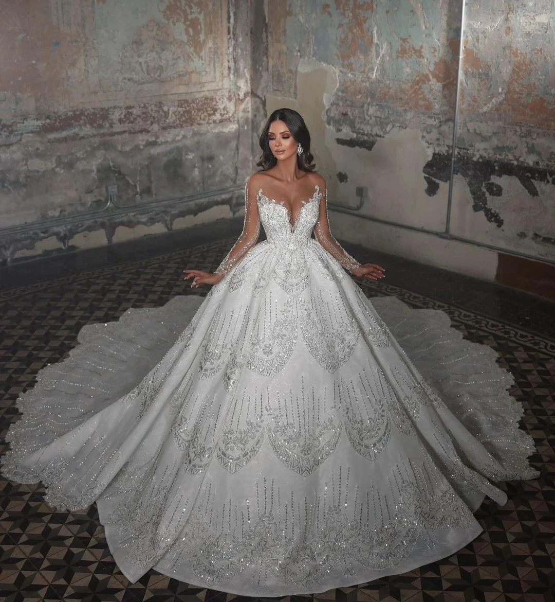 Luxurious Princess Ball Gowns Strapless Beading Illusion Wedding Dress ...