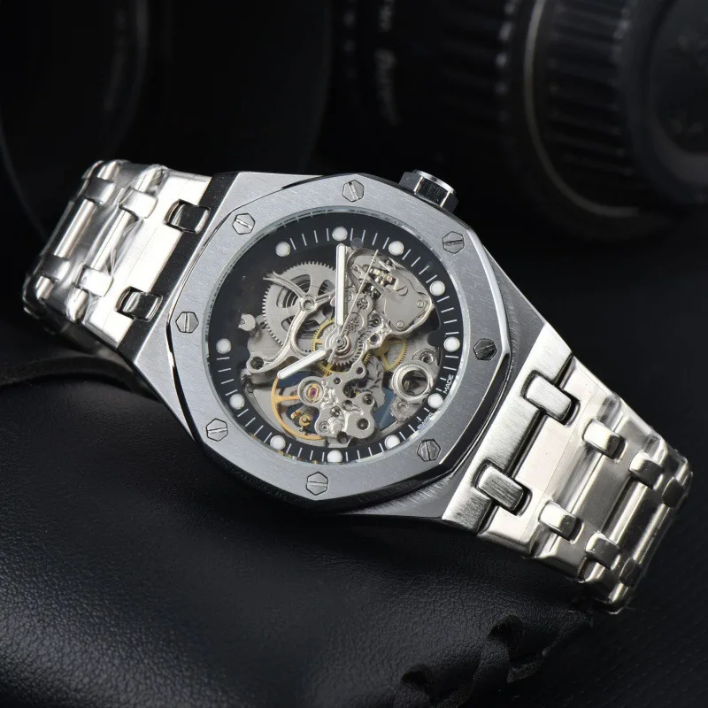 Octagonal Automatic Men's Watch OM-688396