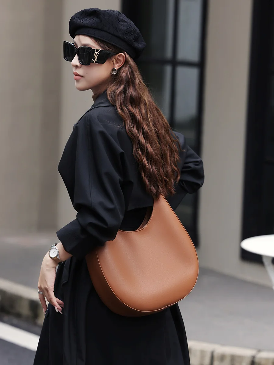 Shop Our 2025 Wholesale Genuine Leather Women's Shoulder Bag