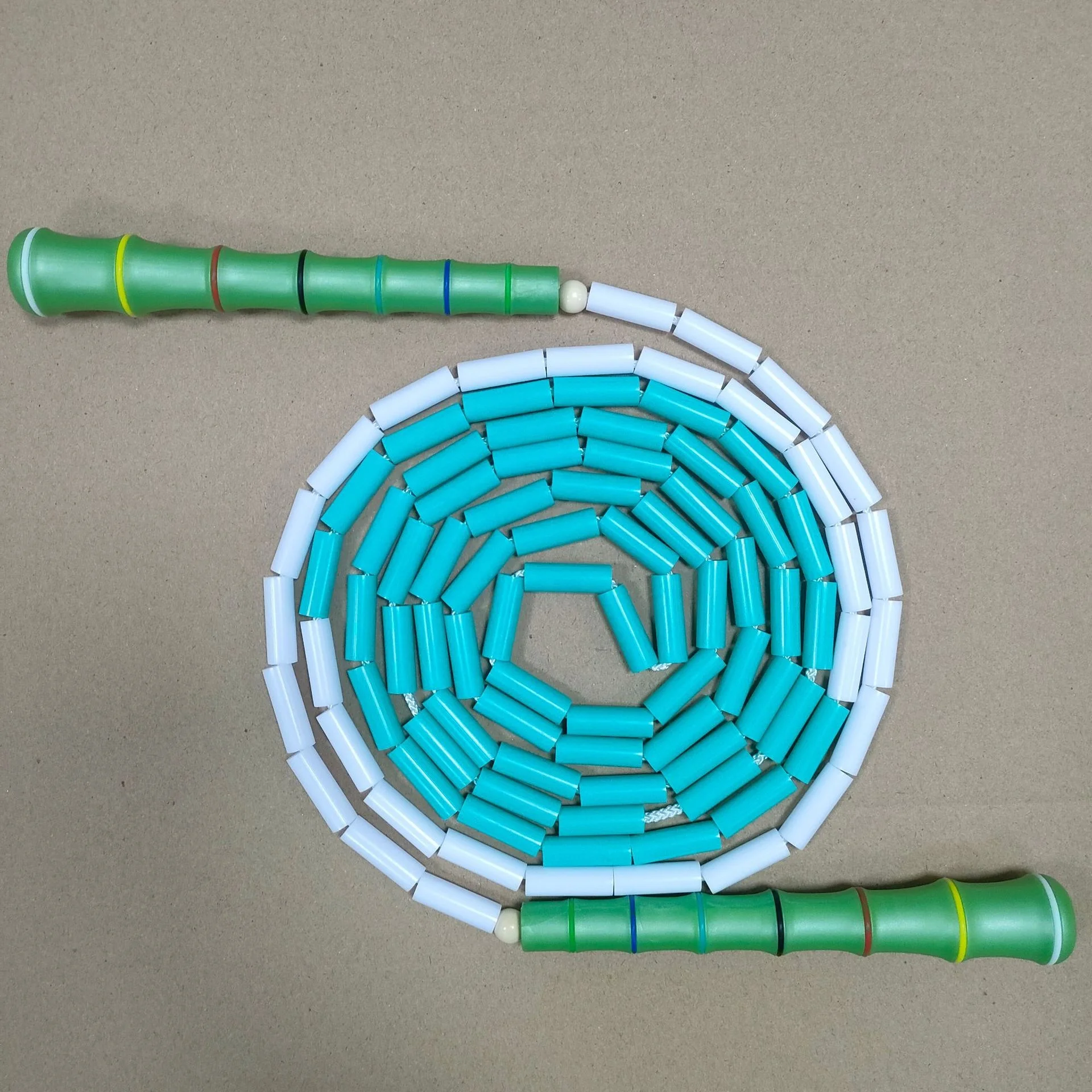 Регулируемая Высококачественная профессиональная скоростная Скакалка для фитнеса с бусинами, без запутывания, для домашних тренировок