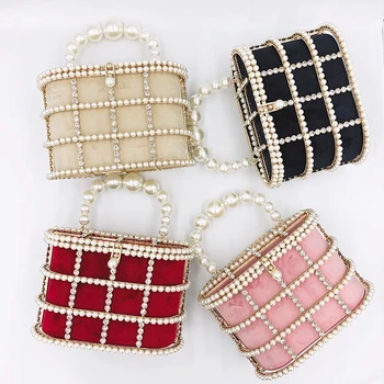 2023 Low Moq New Trendy Pearl Bucket Bag Personalized Crystal Clutch Handbag Purses Evening Bags