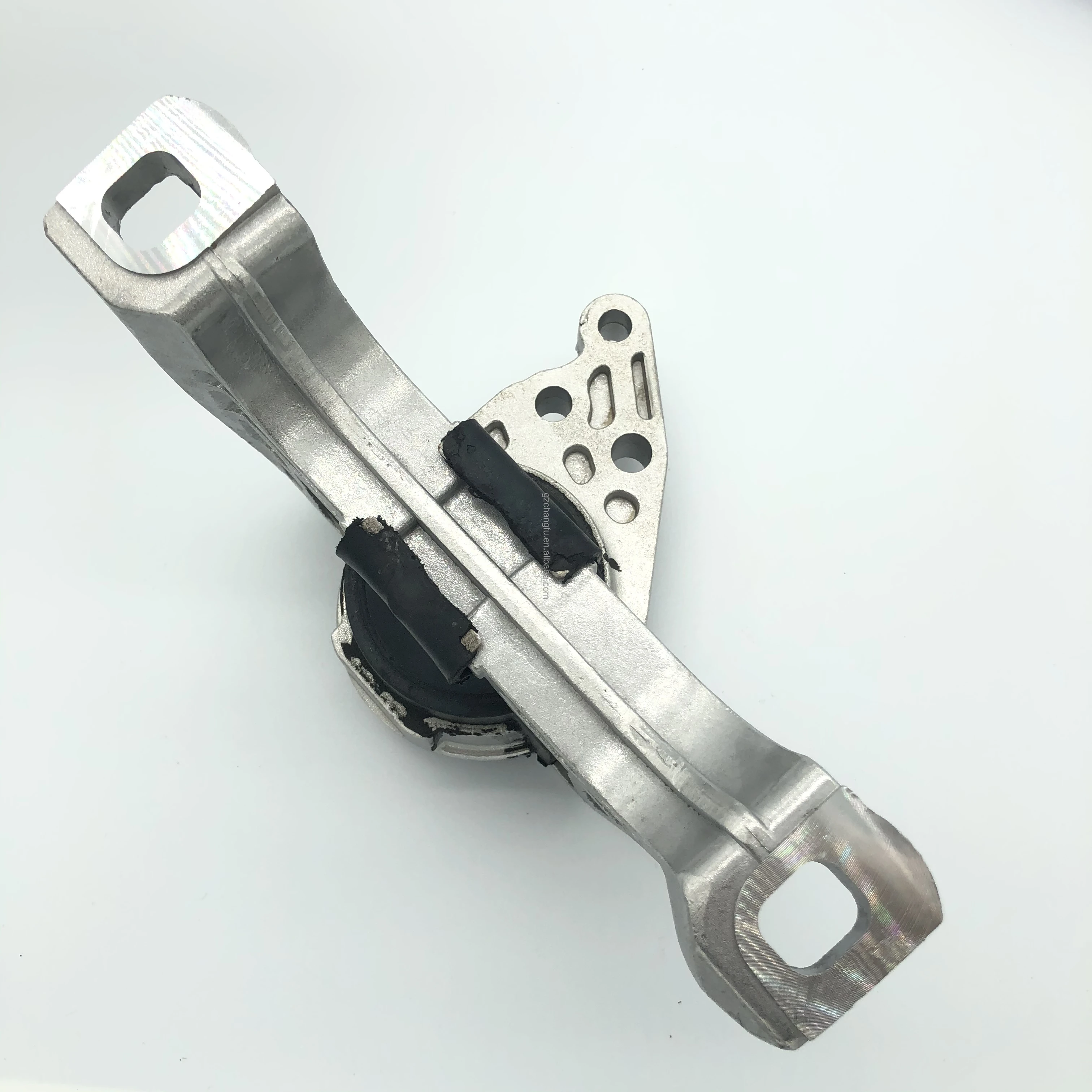 Engine Mount B38M39060 for Mazda M3 1.6 AXELA1.5L 2009-2013