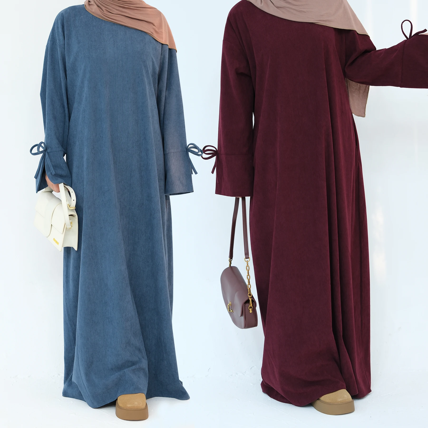 Abaya LR925 Velours Côtelé – Robe Musulmane Hiver Direct Fabricant Turquie Grossiste Turquie