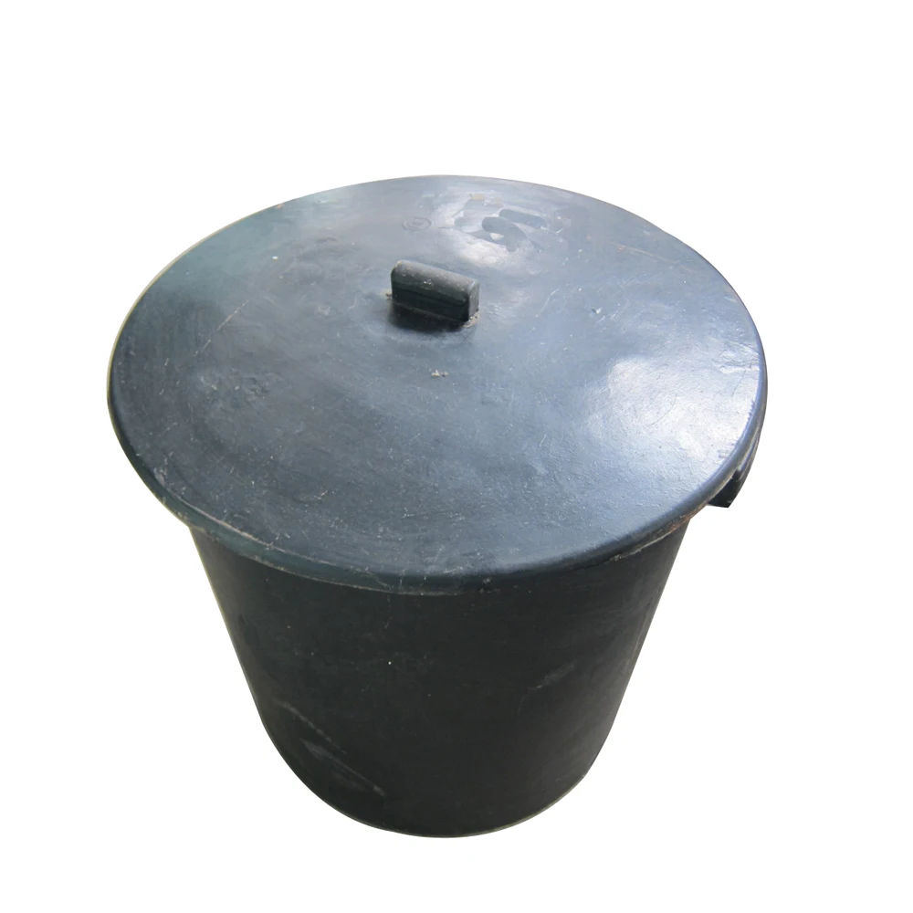 Recycled Tyre Rubber Dustbin Bucket with Lid 70L