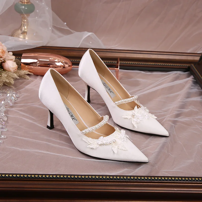 S872F New Stiletto Pointed White Pearl Bridal Satin Women Bridal