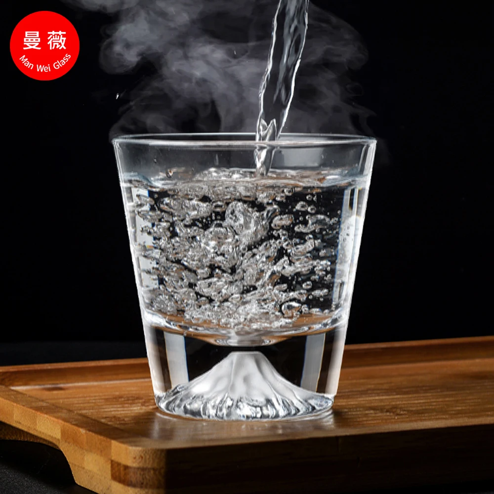 Стеклянная чашка для виски с толстым дном