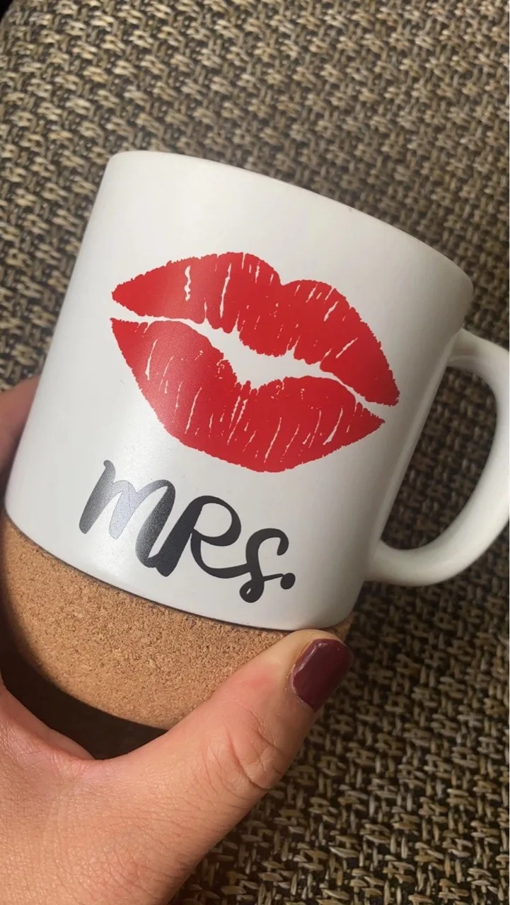 Ceramic coffee mug (11).jpg