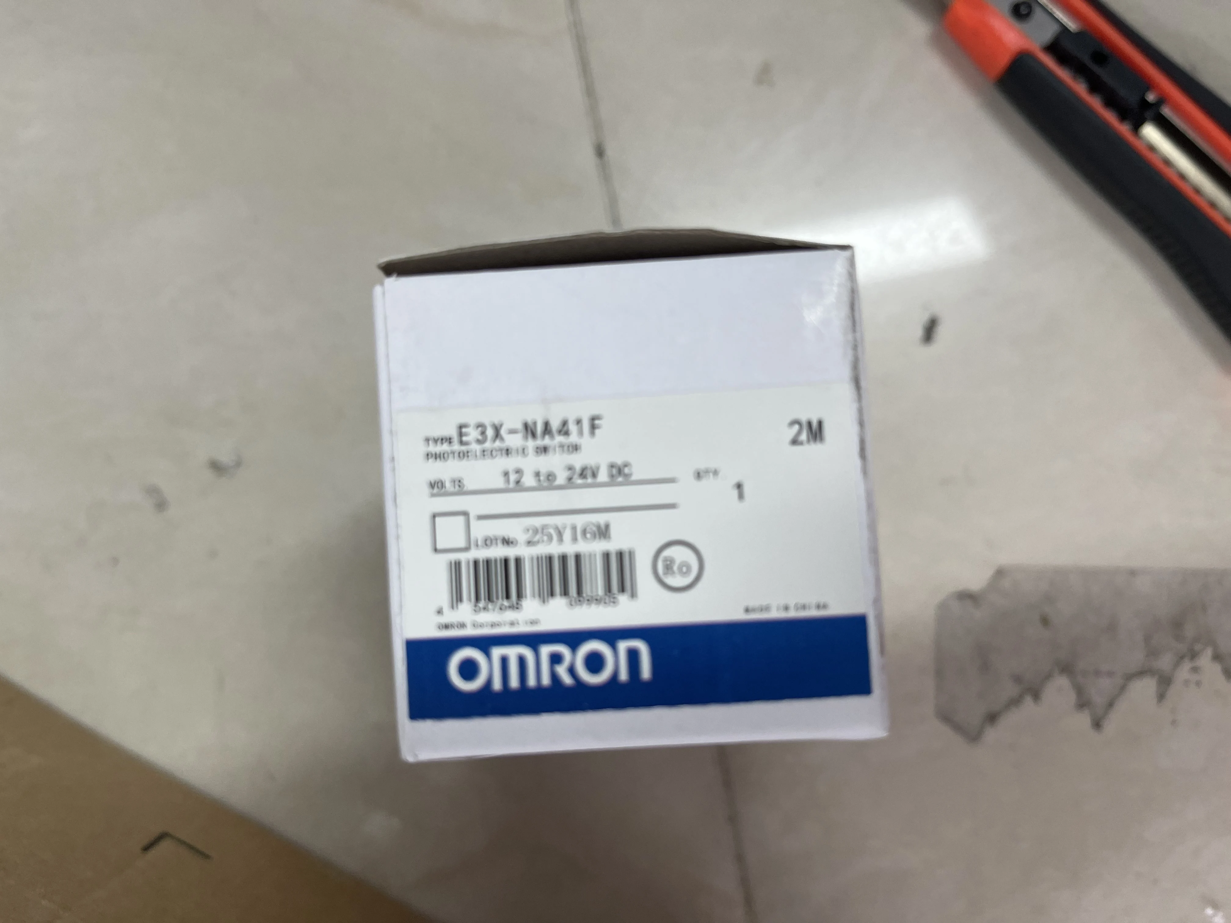 Omron Fiber Optic Sensor Amplifier E3X-NA41F Omron Fiber Optic Sensor Amplifier E3X-NA41F