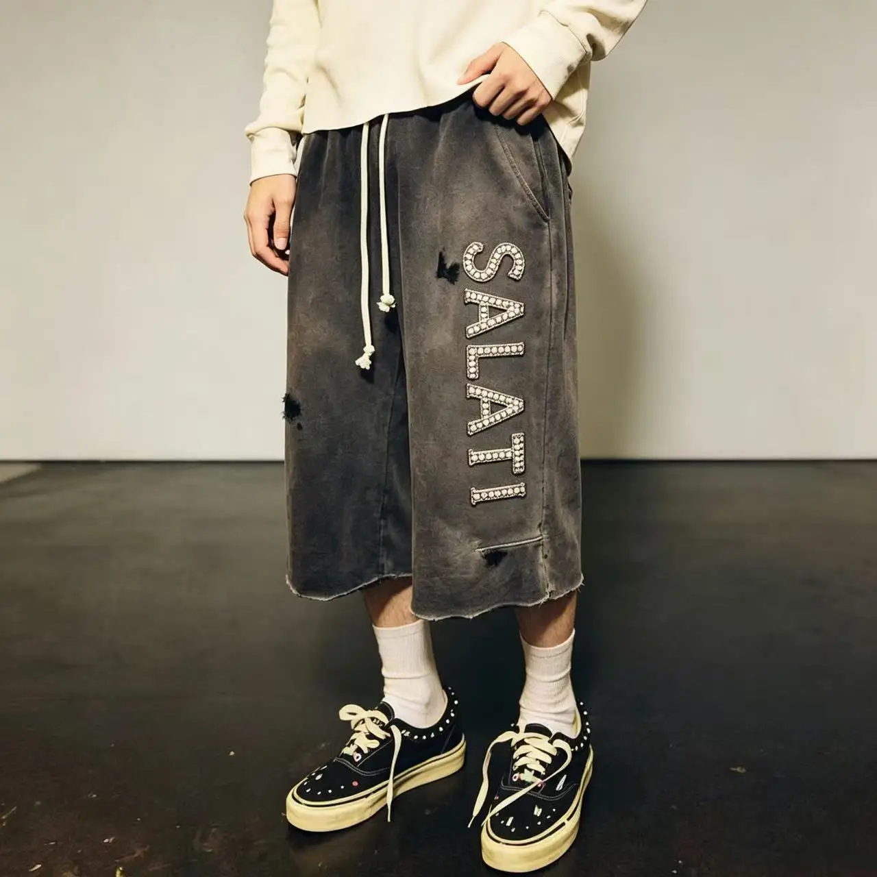 Oem Sunafded Vintage Washed Heavyweight French Terry Jogger Shorts Mens Custom Rhinestone logo Baggy Long Sweat Shorts gallery 2