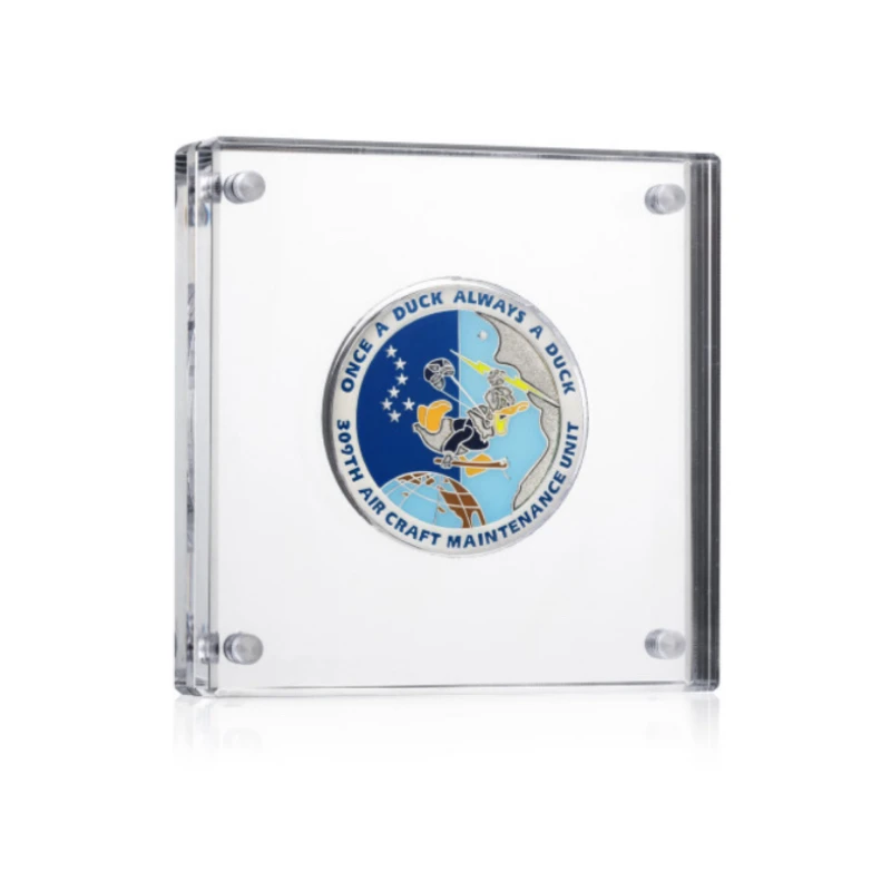 メダルコインディスプレイホルダーケーススクエアシェイプアクリル