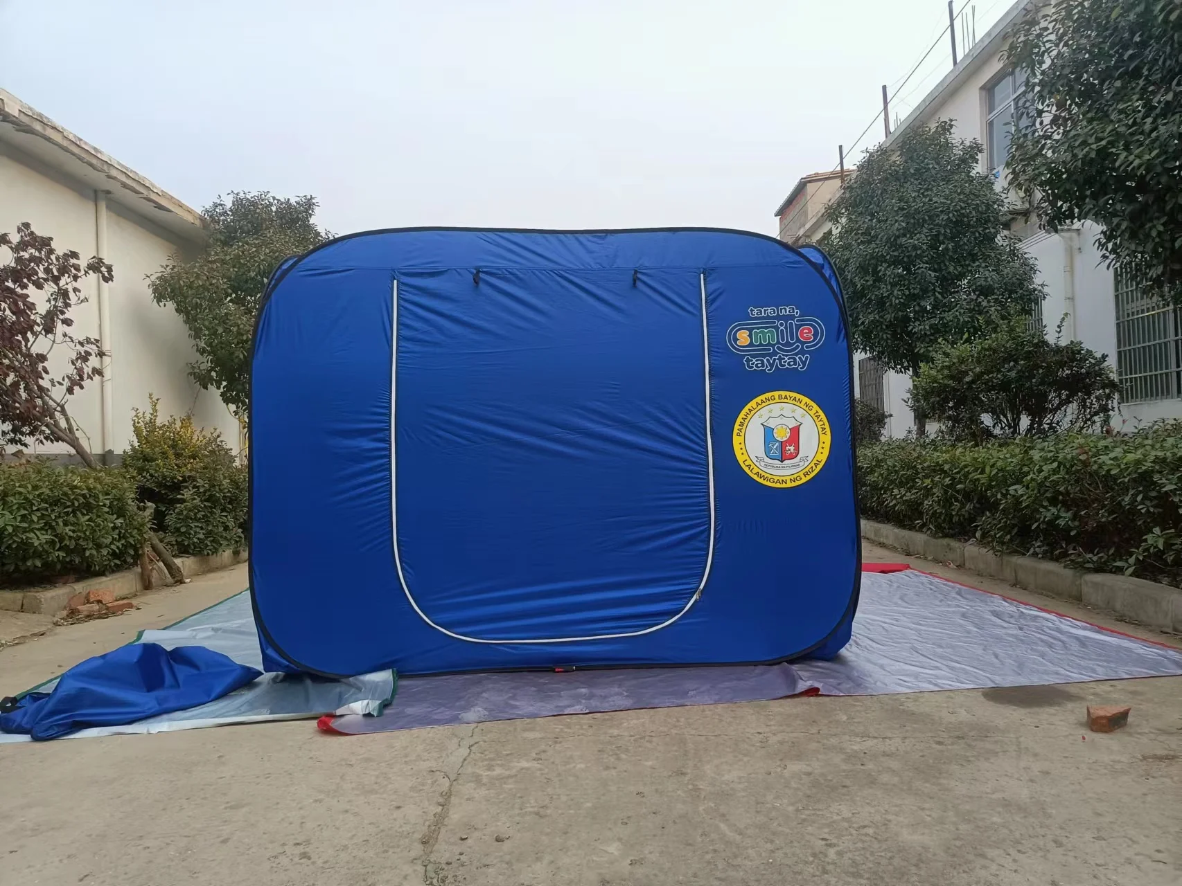 Modular Tent Compartment Evacuation Quick Open Folding Tent Refugee Medical Emergency Disaster Relief Tent