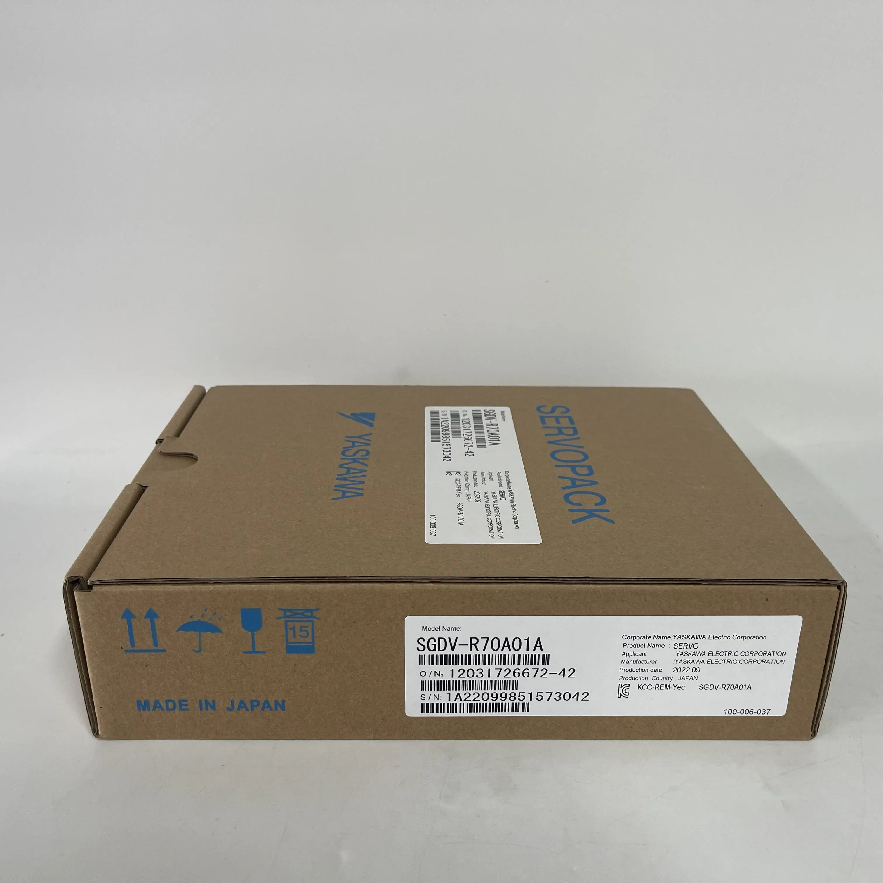 Yaskawa AC Servo Driver SERVOPACK SGDV-R70A01A