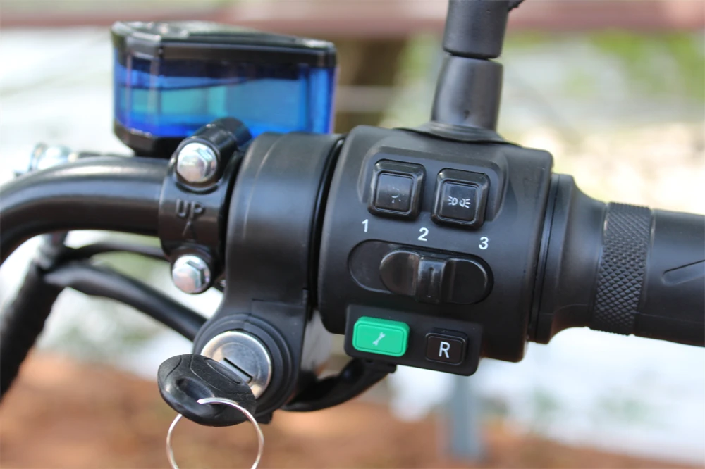 scuti bike price charging