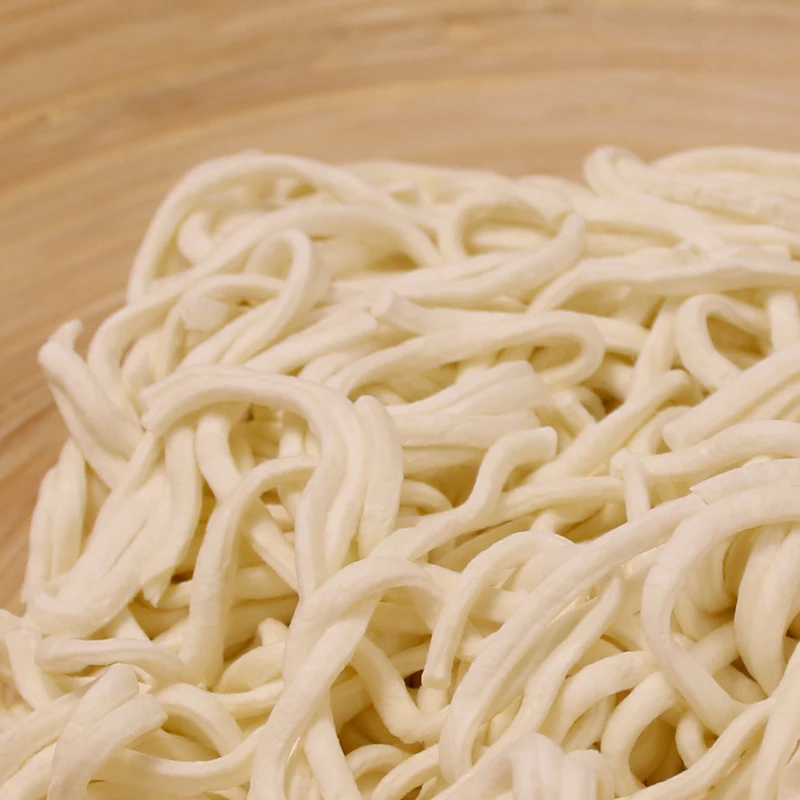 Fresh boiled noodle flavor Low moisture content,Stable Fresh Lock Cooking Time 3-5 minutes Fresh noodles