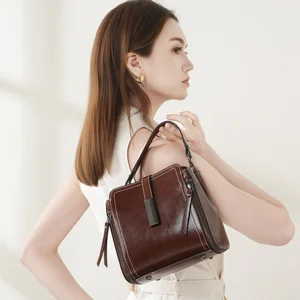 2026 Retro Style Genuine Leather Women's Messenger Shoulder Bags Designer Bags for Women Brand Luxury Handbags