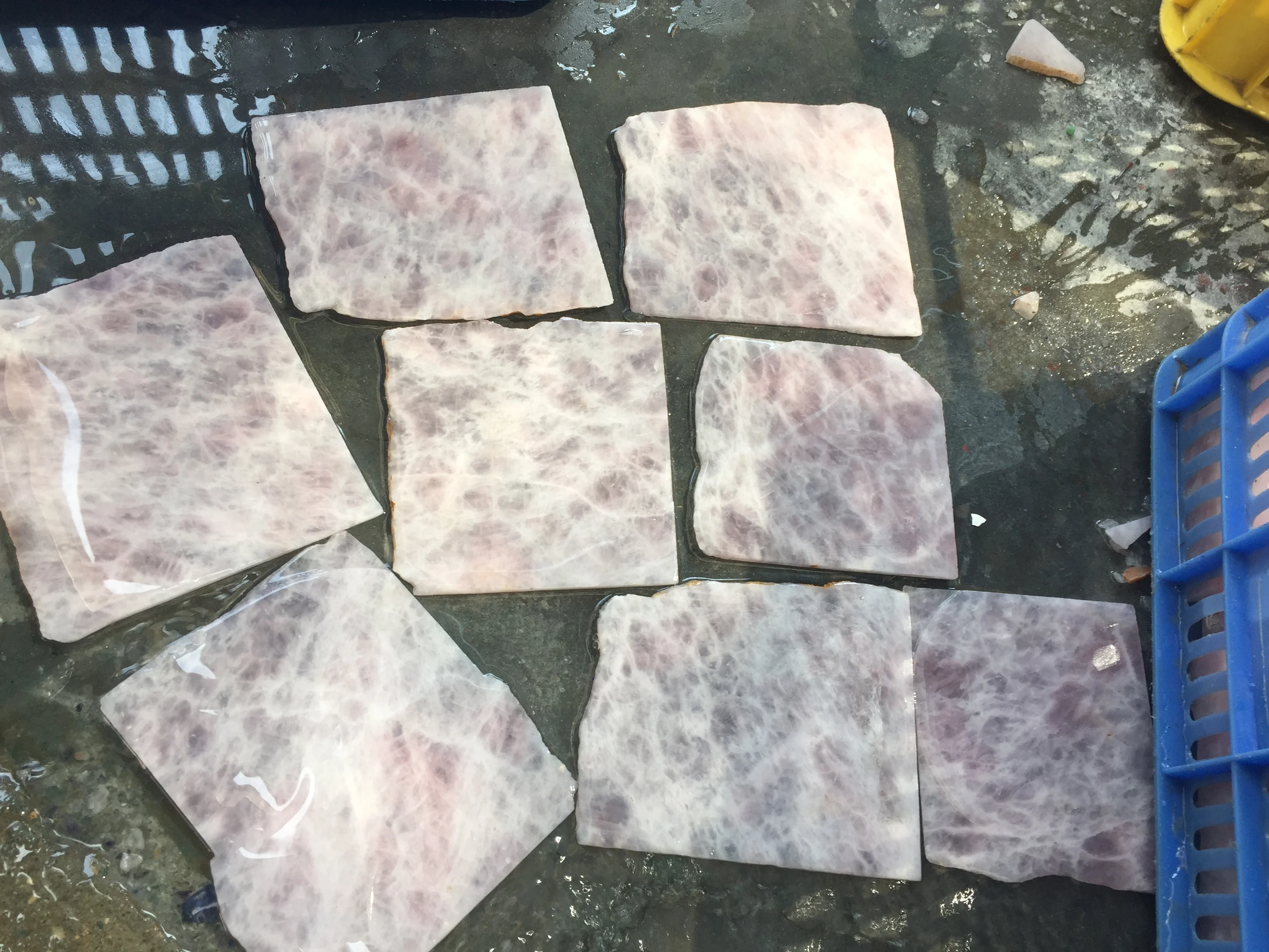 Полудрагоценный камень Хрустальная подставка для чашки с аметистом