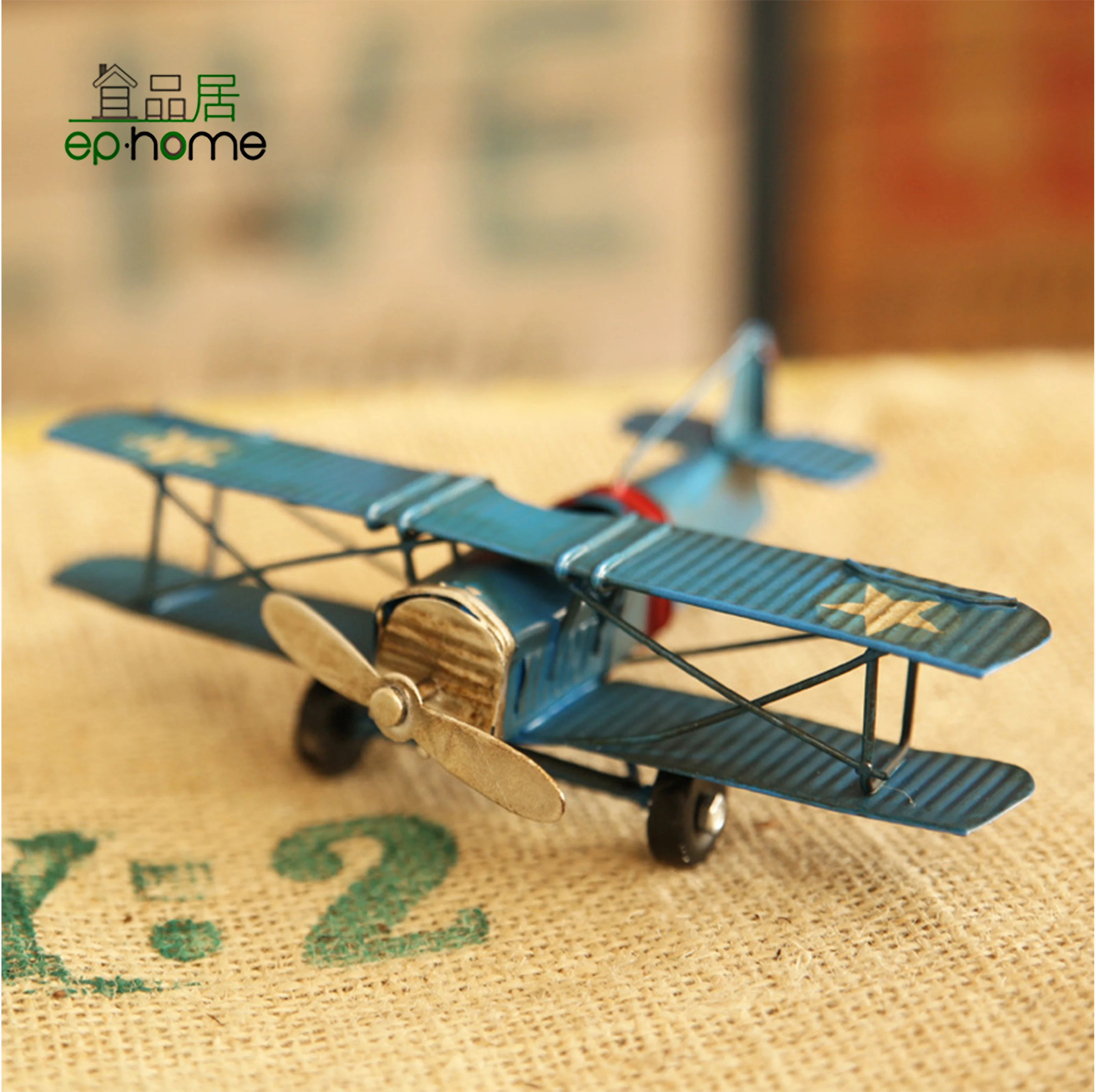 Vintage Airplane Decor Hanging Metal Ornament Toys