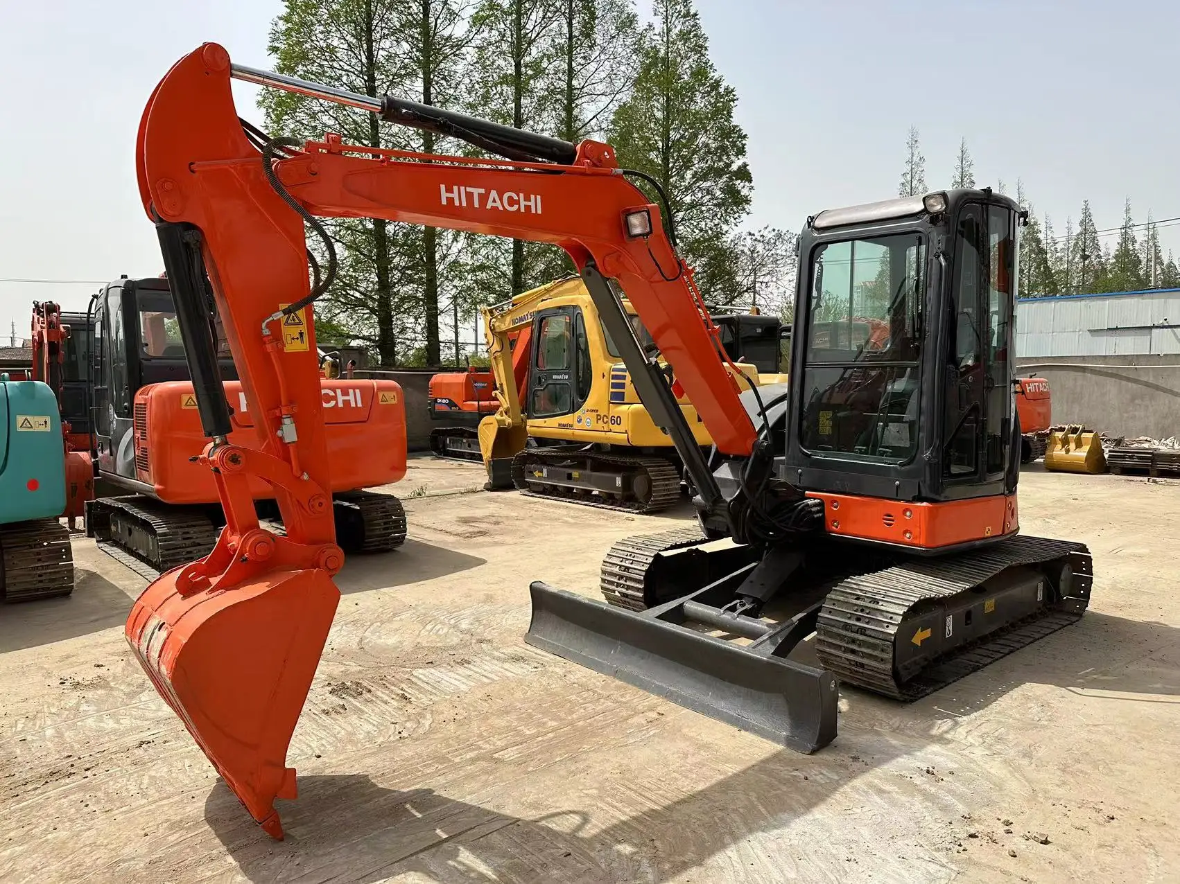 Mini Used Backhoe Excavator Hitachi ZX50U Hydraulic Crawler Backhoe Digger 5ton