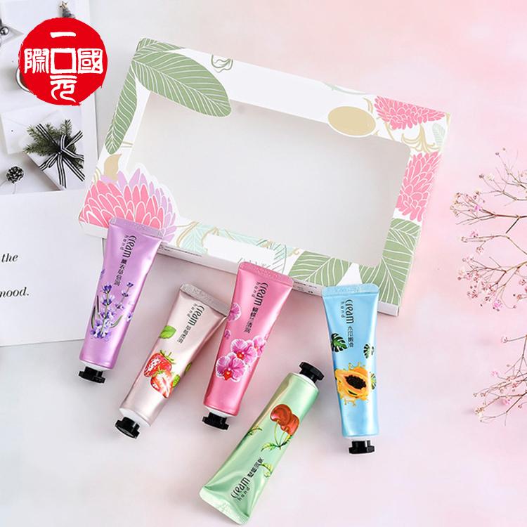 Сглаживающее увлажняющее средство против морщин молоко лучшие средства для ухода за руками лосьон