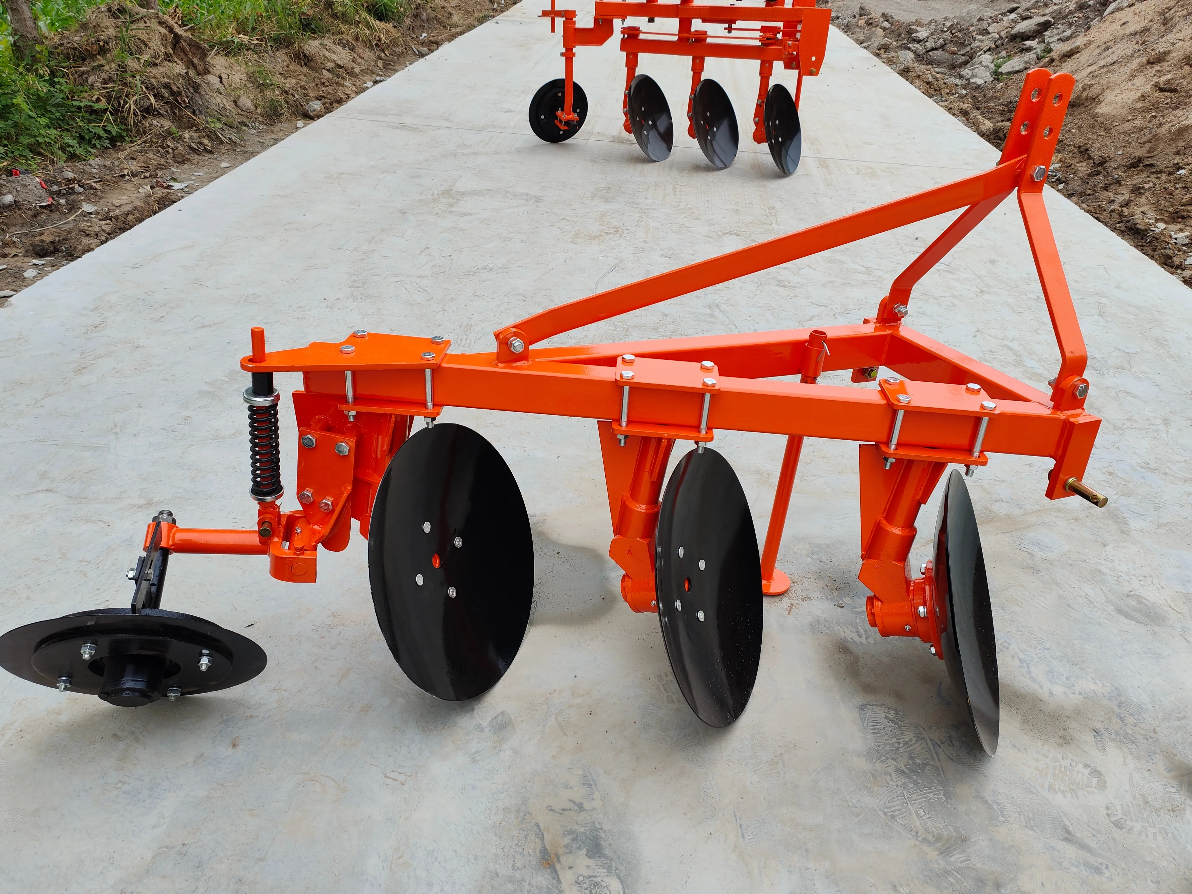 1LYQ-220 Disc Single Way  Plow plough Tractor 3 mounted Agricultural  Farm Cultivator Machine detail manufacture