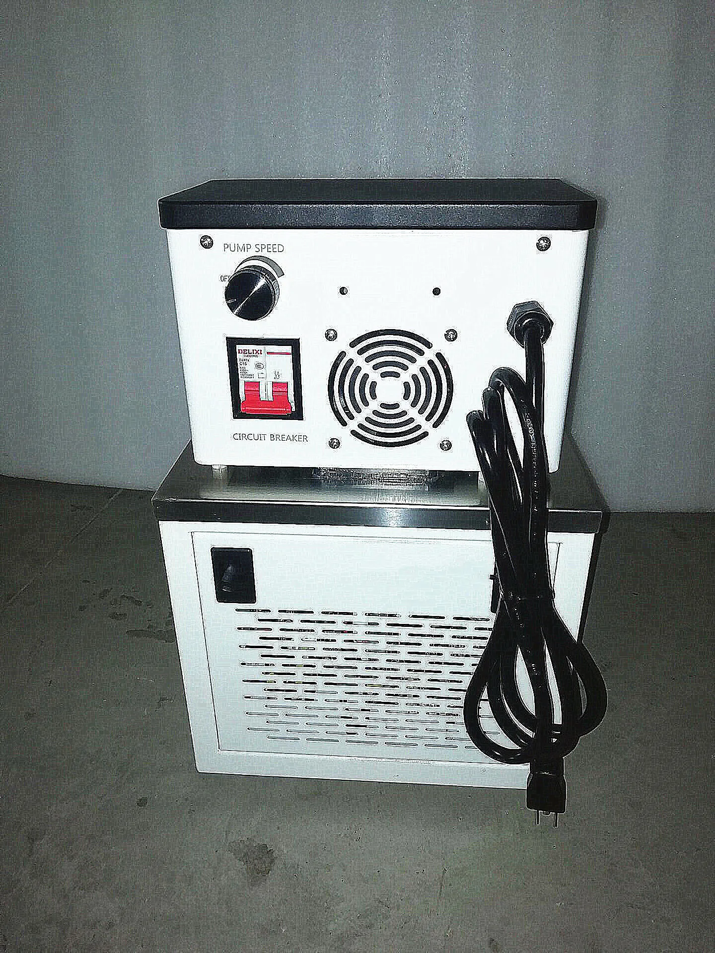 
 Лабораторная водяная баня с циркуляцией, термостат Лабораторные Термостатические устройства электротермическая инкубатор лабораторный химический 5-30L  