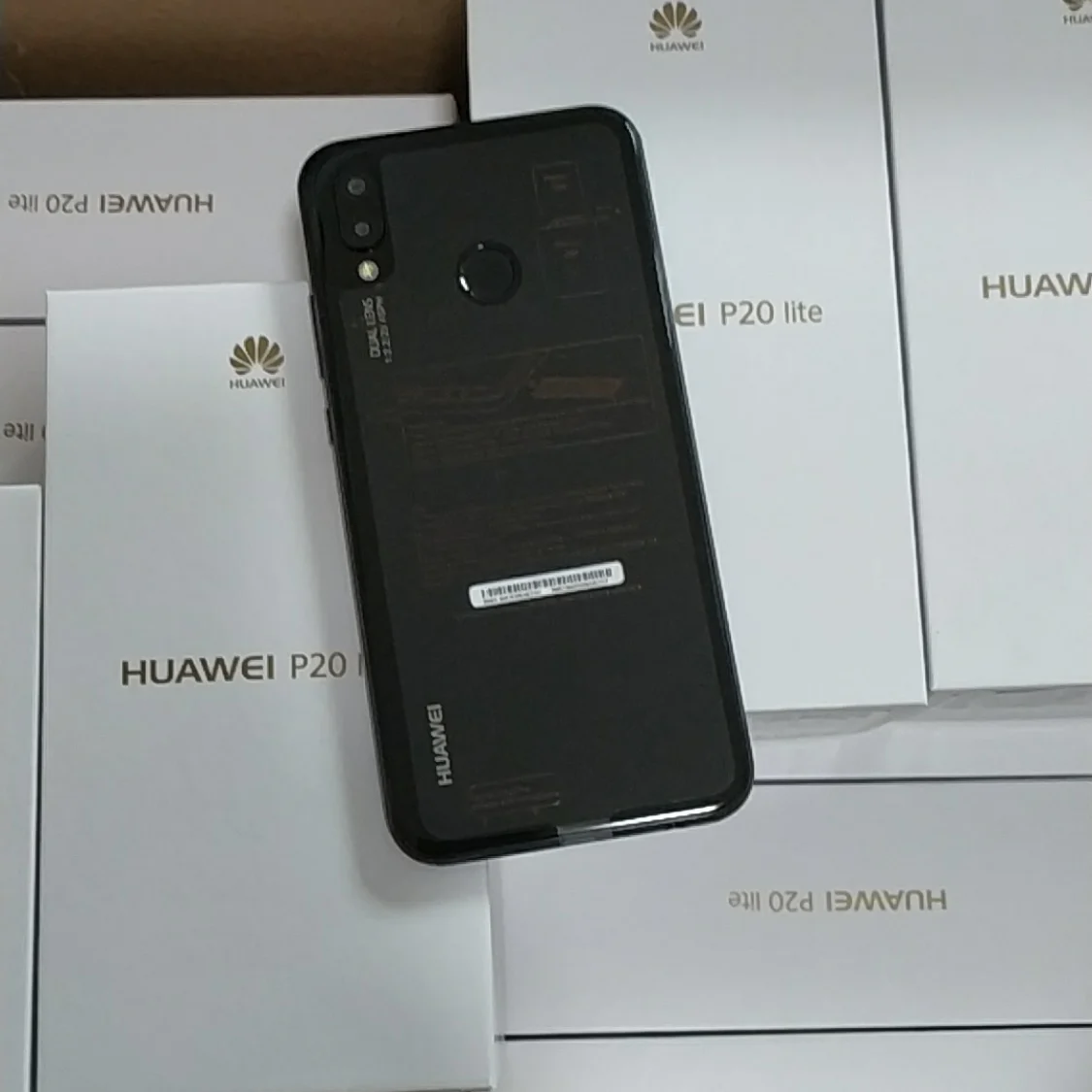 ツバサ　HUAWEI P20 lite 5台まとめ売り Huawei P20 lite 4 + 64GB用スマートフォンロック解除オリジナル