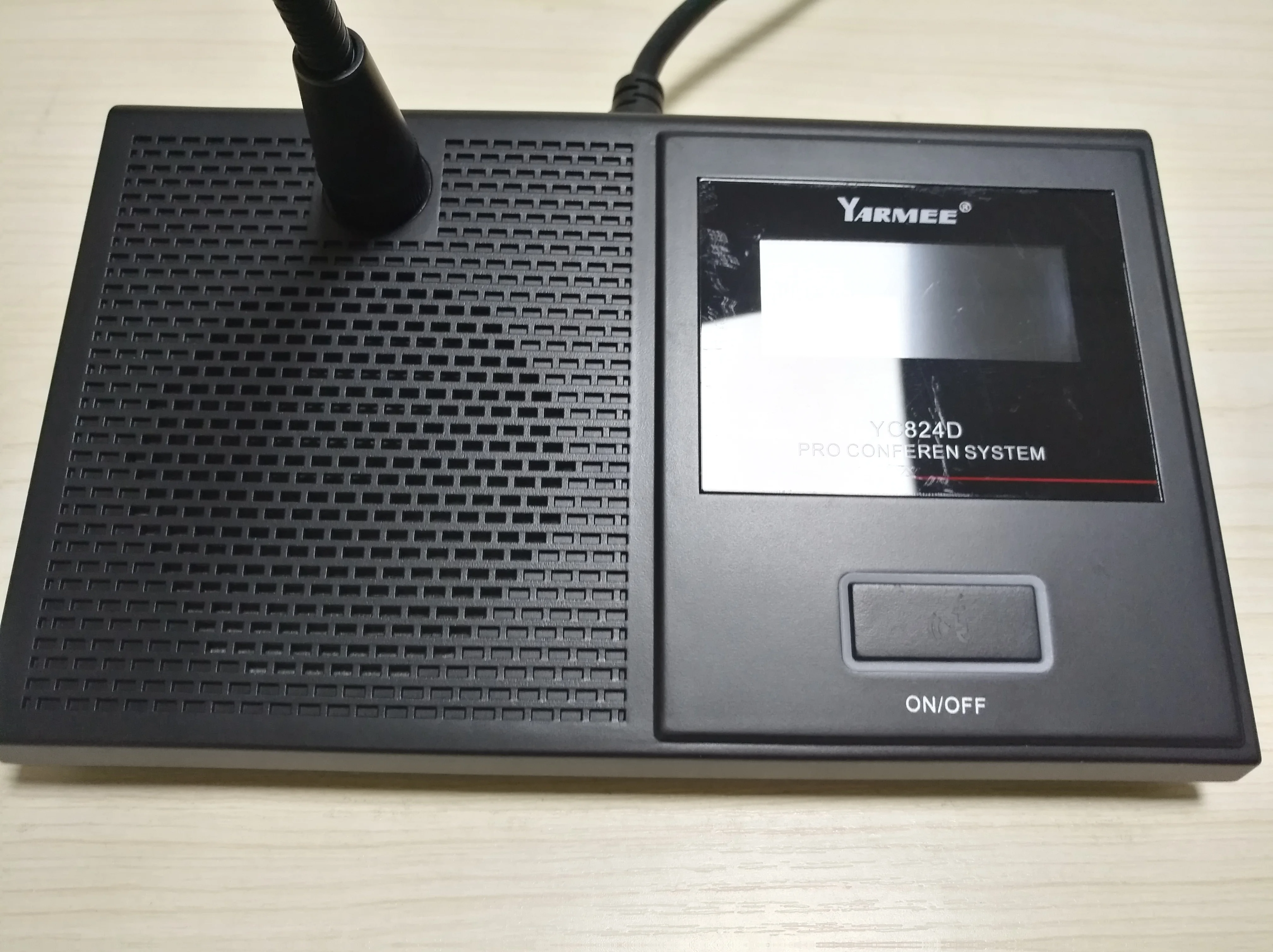 YARMEE Conference System Solution for Conference Meeting Room All in One Wired Audio Digital Conference Microphone System