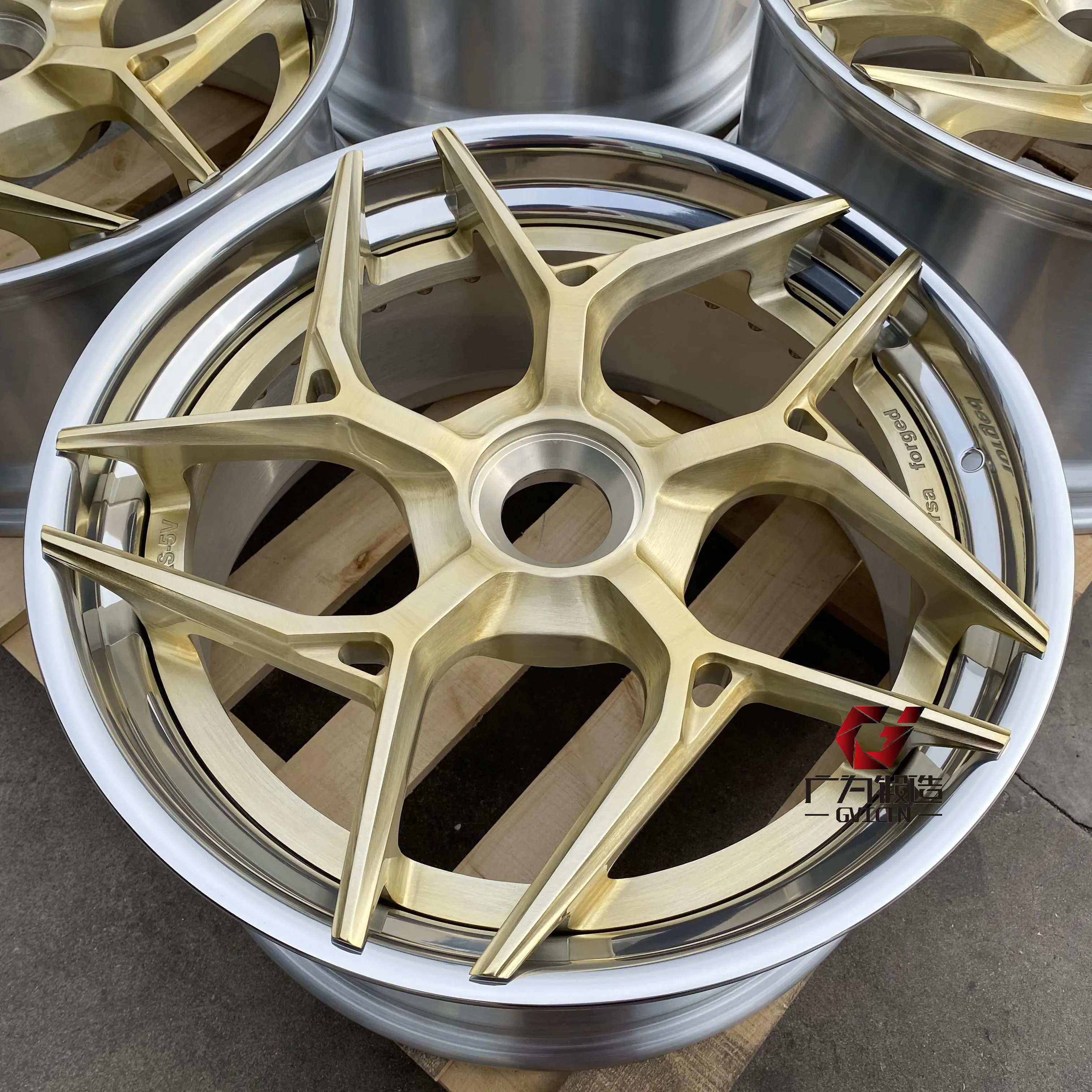 GVICHN Custom 19 20 21 22inch Rim 71.6 66.6 57.1 6061 Aluminum Alloy Two Piece Forged Racing Car Wheels for Porche Lamborghini