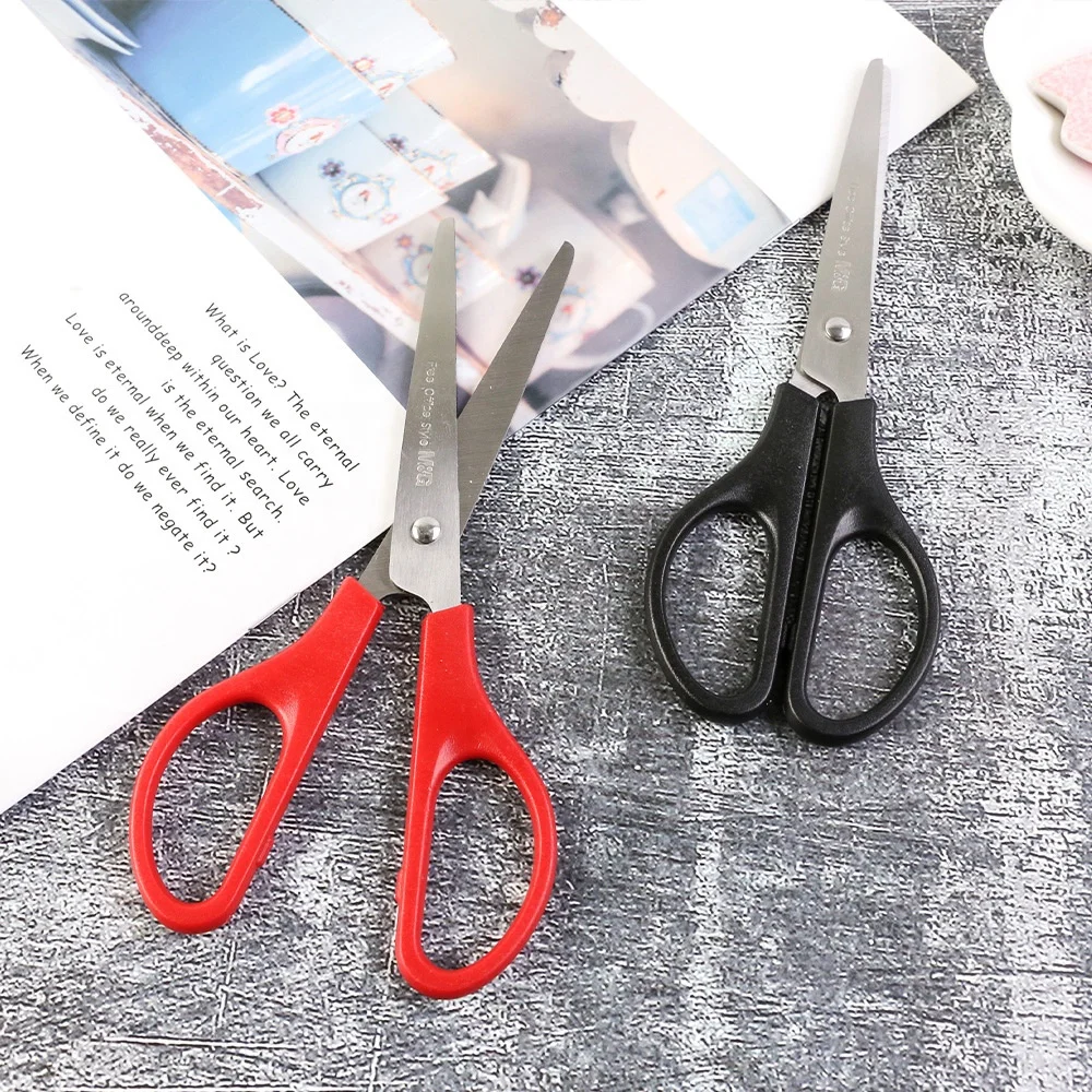 Quality Standard Stainless Steel M&G Classic Office 170MM  Easy Handling And Smooth Cutting  Scissors