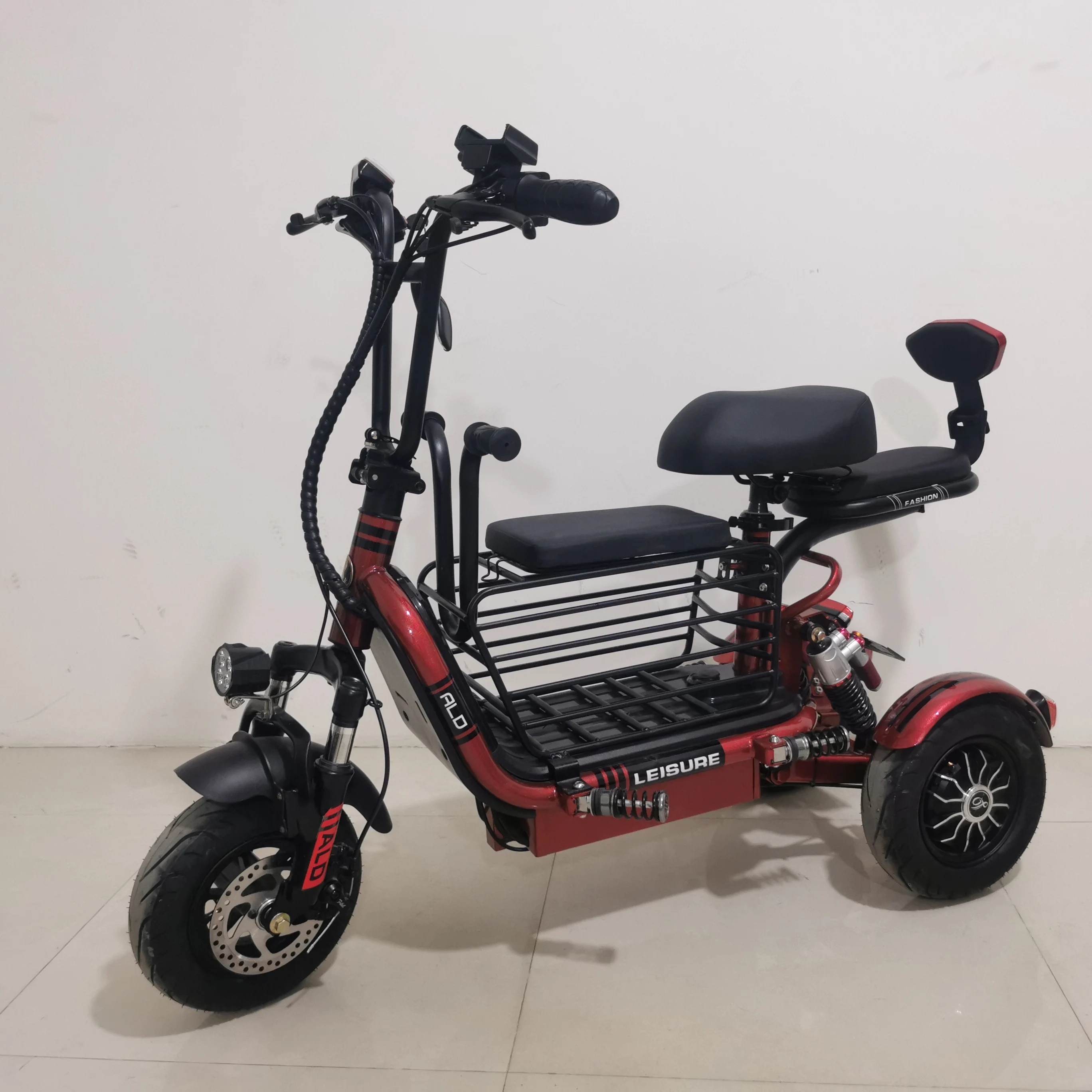 電動アシスト三輪車　前面バスケット付き 楽天市場】【選べる前カゴ付きカスタム】 送料無料※一部地域除く