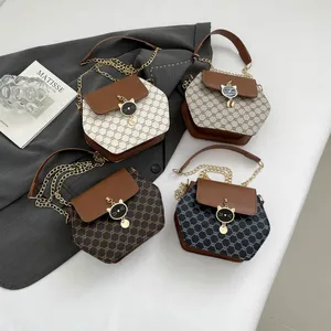 Luxury Brand Designer Women'S Small Square Bags Classic Casual Crossbody Lightweight Trendy Shoulder Bag Mobile Phone Bag