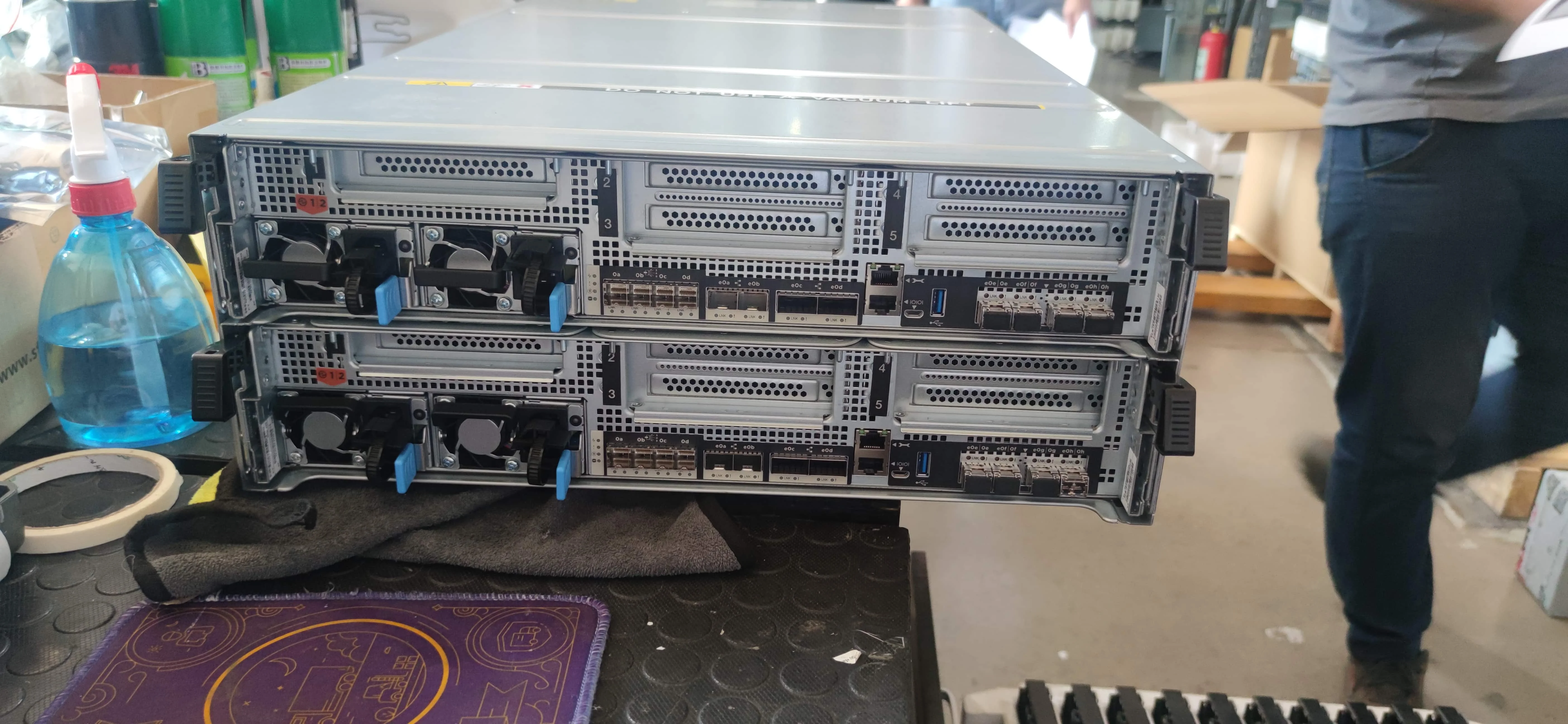 Netapp FAS8300 - Enterprise Class Storage for Hybrid Workloads