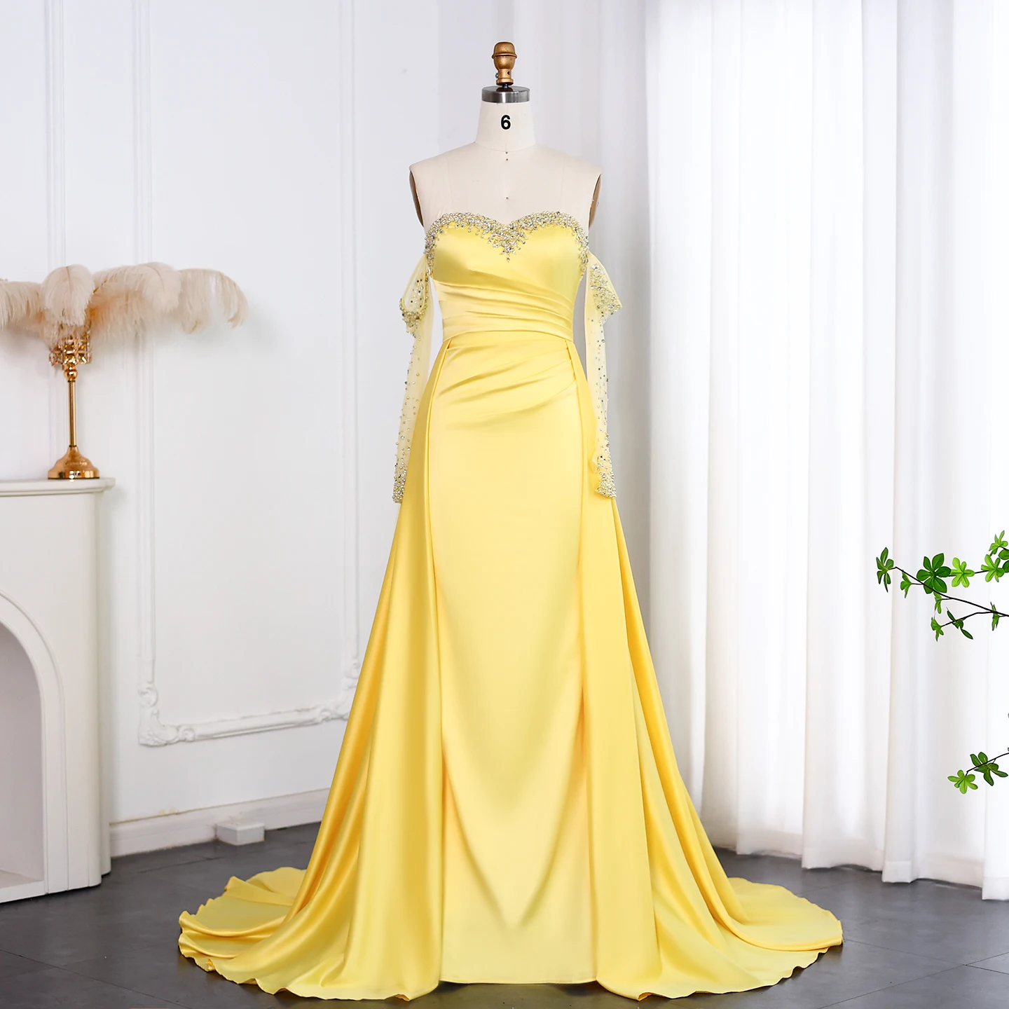 Sharon ha detto SS586 elegante vestito da sera in raso giallo con
