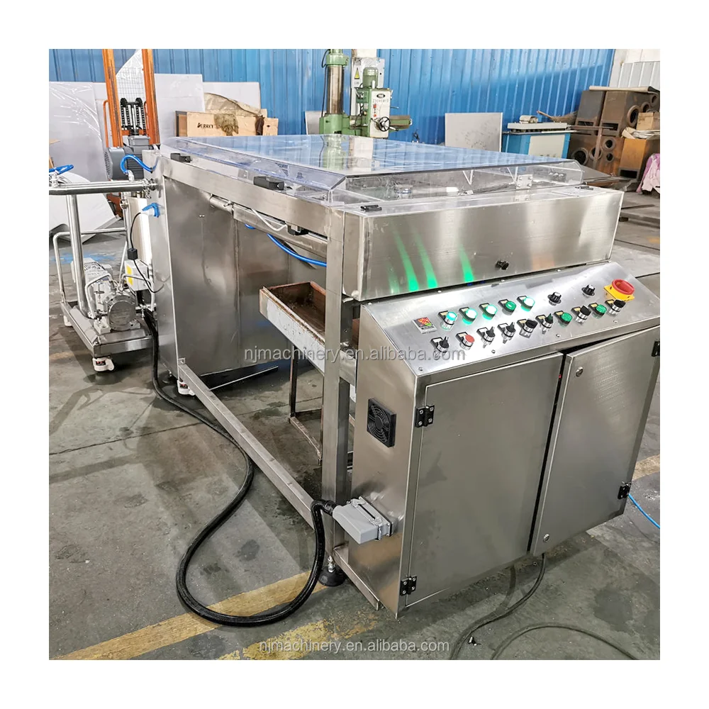 High Yield CD1500 Chocolate Chip Depositing Moulding Line gummy candy depositor Machine with cooling tunnel