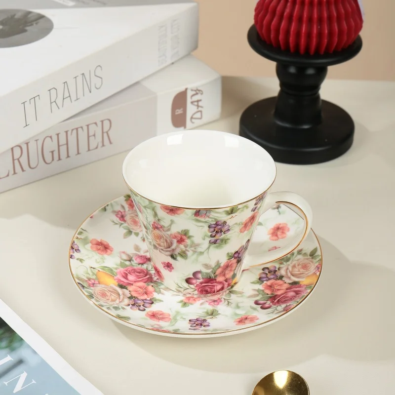 product wholesale floral ceramic coffee cup tea cups and saucers set bone china dinner set for parties  weddings-4
