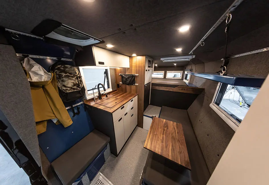 Outdoor Lightweight Short Bed Luxury Popup Truck Camper With Slide Out ...