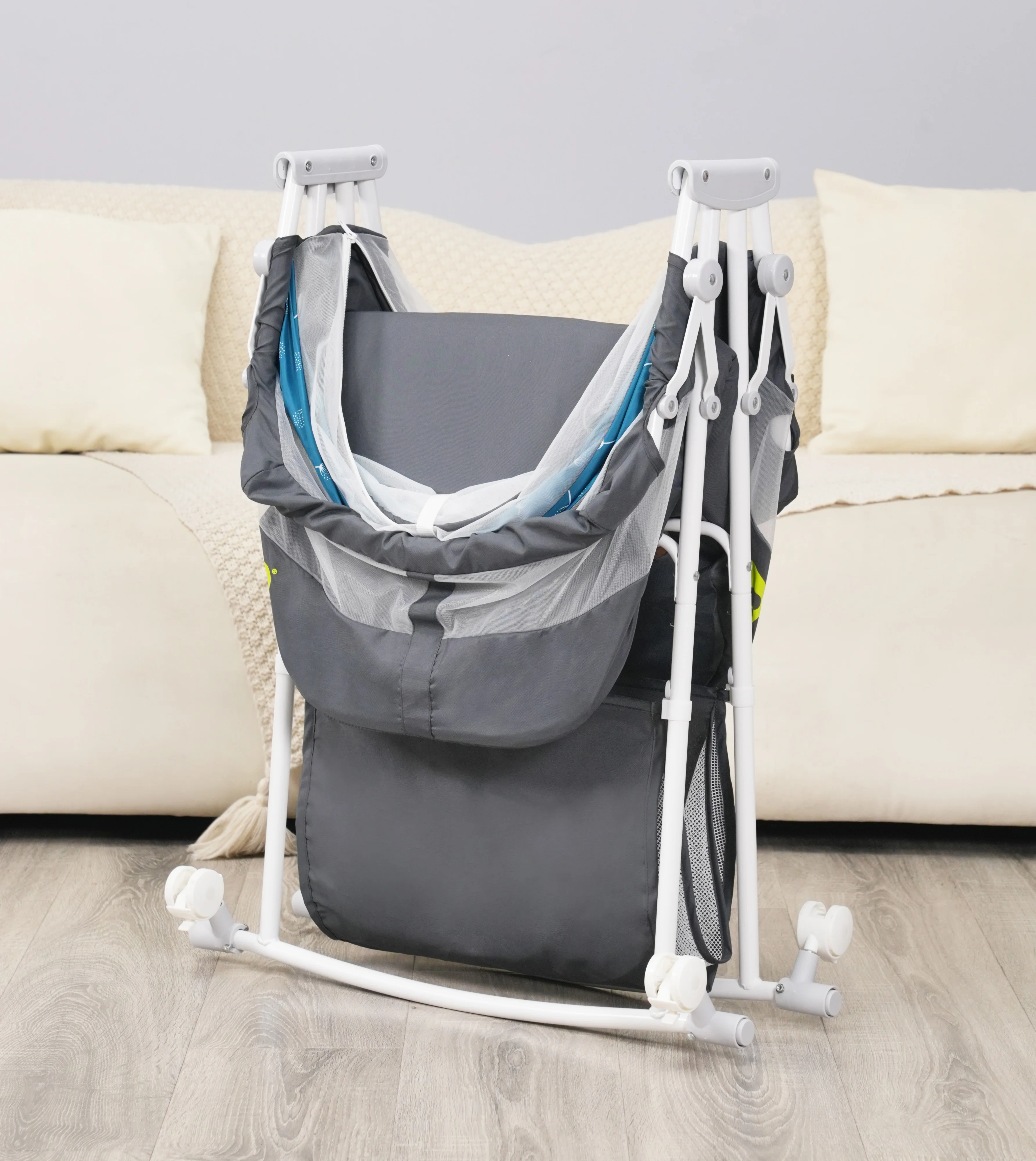 P758 Cool Baby Multifunctional Foldable Metal Baby Cot Bed Modern Design Style Kids' Cribs Bedside Sleeper supplier