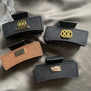 Designer Brand Letter Leather Hair Clips, Celebrity Hair Clips, Women's Claw Clips, High-end Large Hair Clips, Factory Wholesale