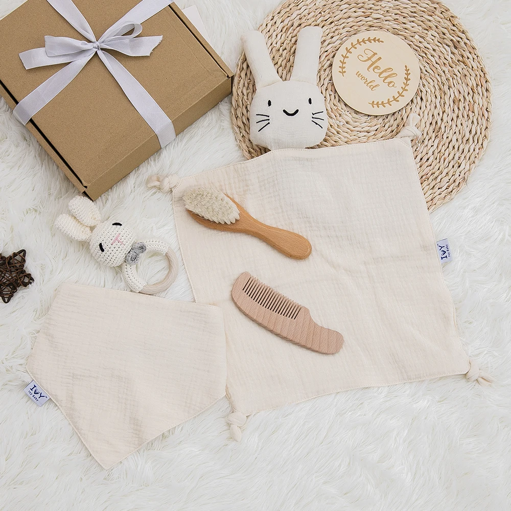 Set Kado Bayi Mainan Penghibur Kelinci Muslin Katun Organik Kartu Tonggak Kayu Cocok Bib Kotak Mandi Bayi Baru Lahir Perlengkapan Bayi